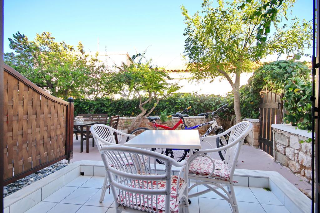 Pallas Pension Elafónisos Habitación foto